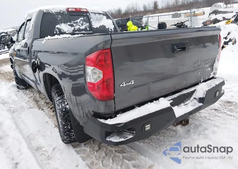 2014 Toyota Tundra Sr5 5.7L V8 z USA, uszkodzony, nr VIN 5TFUY5F18EX348408